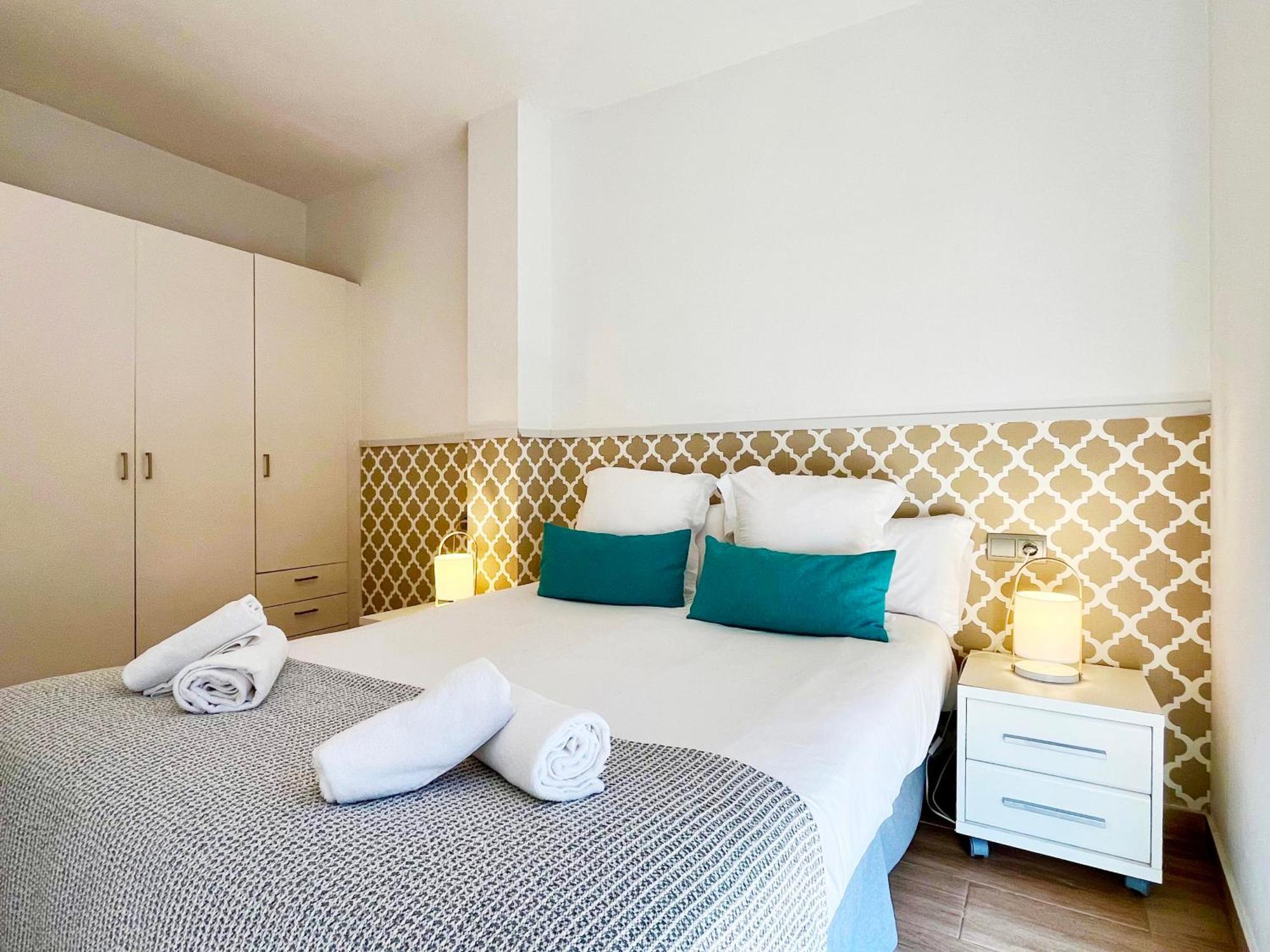 Feelathome Mozart Apartments Barcelona Exterior foto