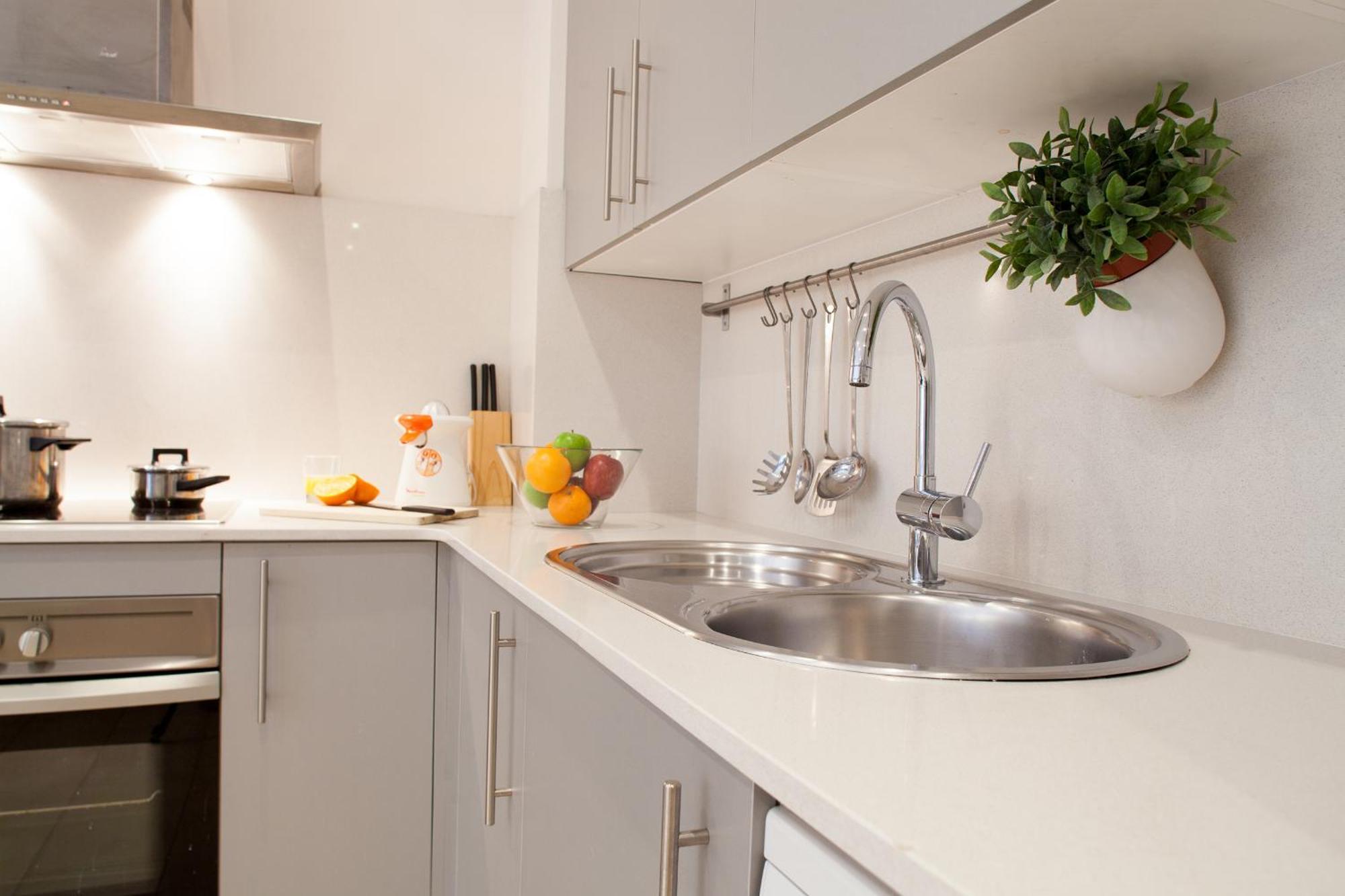Feelathome Mozart Apartments Barcelona Exterior foto
