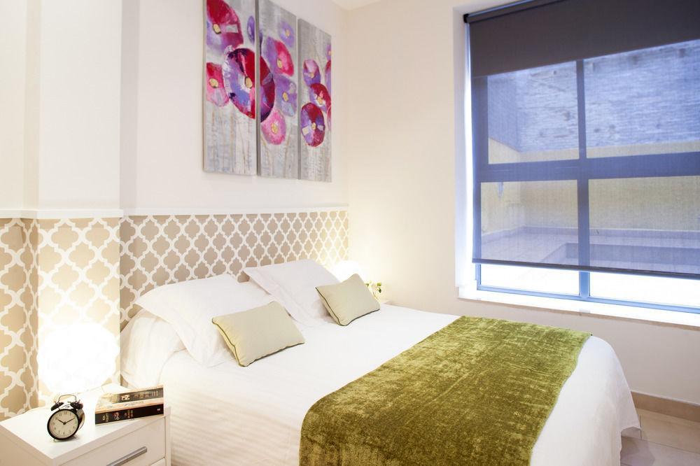 Feelathome Mozart Apartments Barcelona Exterior foto