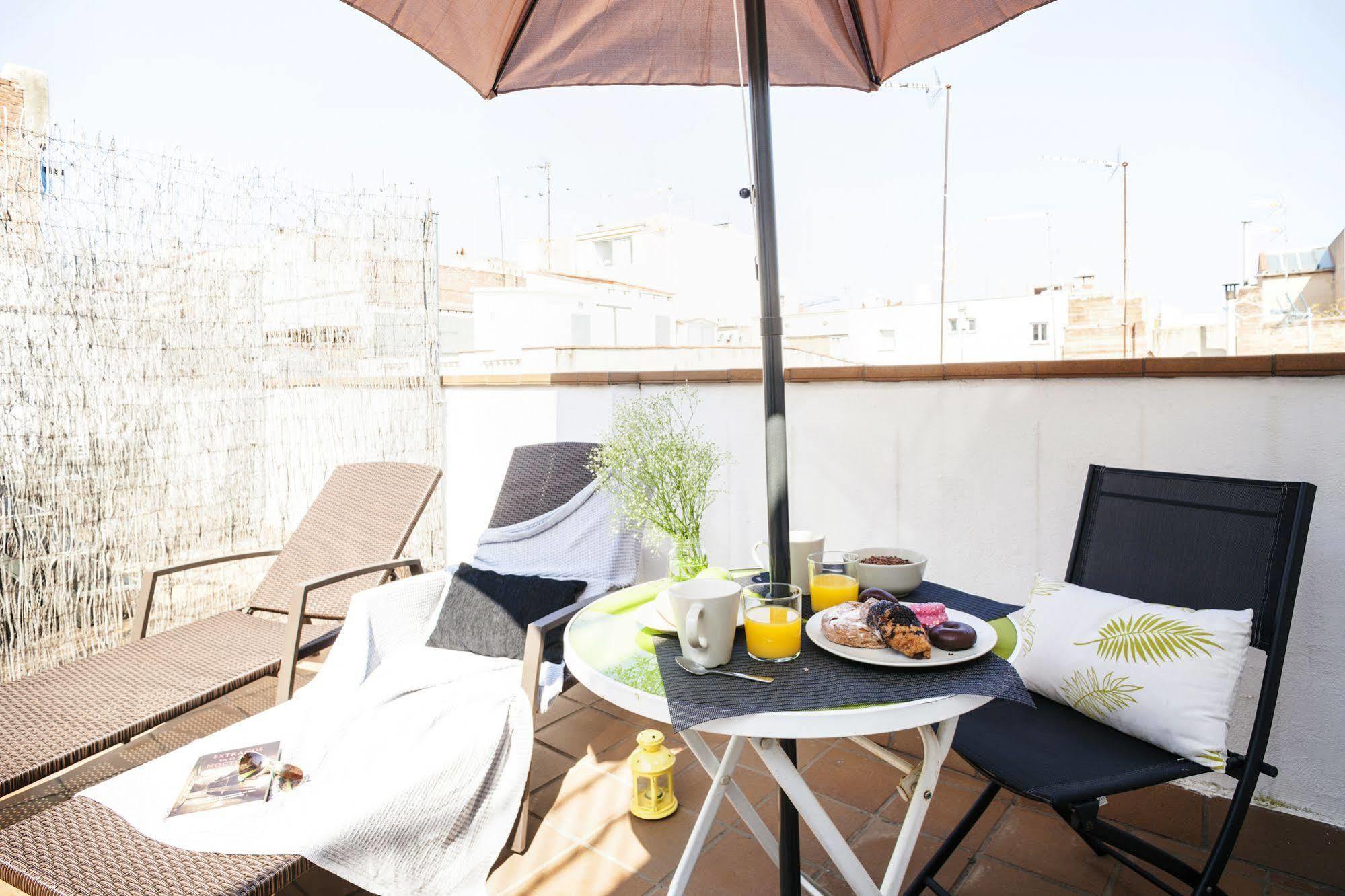 Feelathome Mozart Apartments Barcelona Exterior foto